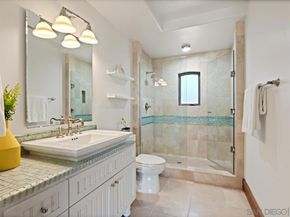8080 La Jolla Scenic Dr N, La Jolla CA 92037