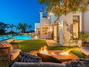8080 La Jolla Scenic Dr N, La Jolla CA 92037
