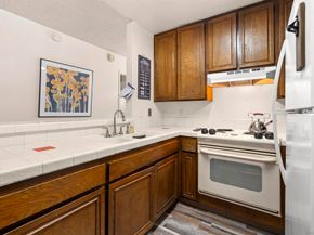 2605 Pico Place 215, San Diego CA 92109