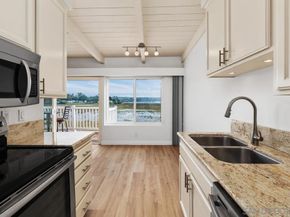 4013 Crown Point Dr 2, San Diego CA 92109