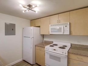 425 W Beech St 708, San Diego CA 92101