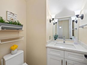 3690 Ruette De Ville, San Diego CA 92130