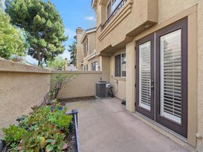 3690 Ruette De Ville, San Diego CA 92130