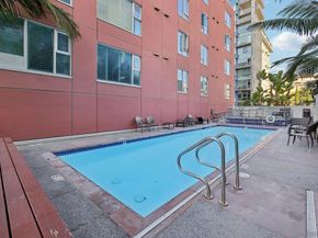 300 W Beech St 1905, San Diego CA 92101