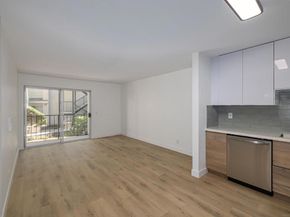 3020 Cowley Way 104, San Diego CA 92117