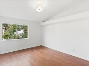5123 Renaissance Ave C, San Diego CA 92122