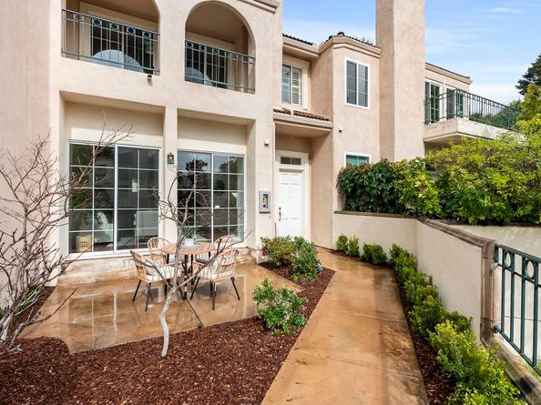 5123 Renaissance Ave C, San Diego CA 92122