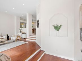5123 Renaissance Ave C, San Diego CA 92122