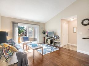 15293 Maturin Dr 91, San Diego CA 92127