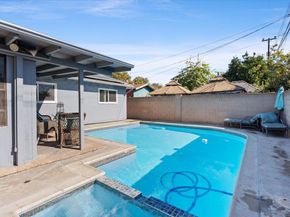 11518 205th St, Lakewood CA 90715