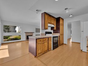 2308 Altisma Way 118, Carlsbad CA 92009