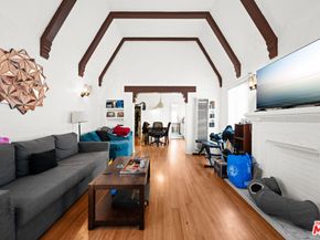 2839 Hillcrest Drive, Los Angeles CA 90016