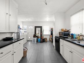 2839 Hillcrest Drive, Los Angeles CA 90016