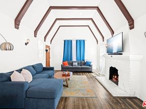 2839 Hillcrest Drive, Los Angeles CA 90016