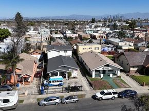 1049 W 61st Street, Los Angeles CA 90044