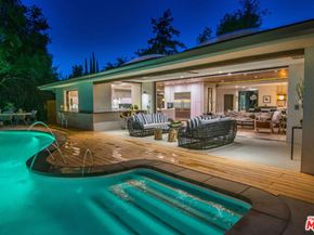 16957 Mooncrest Drive, Encino CA 91436