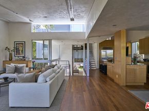 2502 7th Street, Santa Monica CA 90405