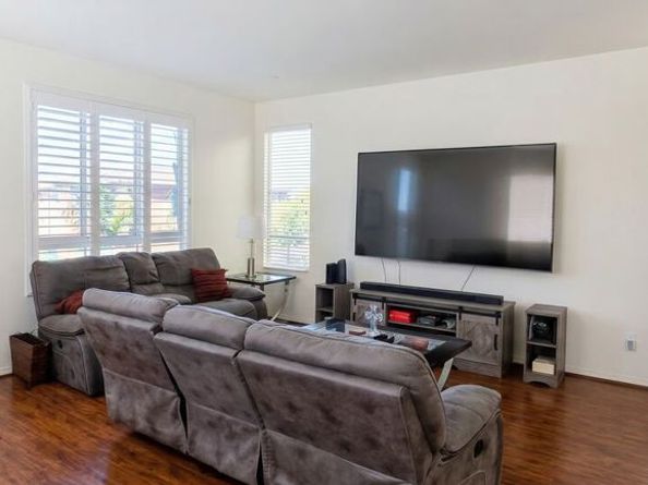 12015 Acadia Court, Hawthorne CA 90250