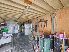 1025 W 101st Street, Los Angeles CA 90044