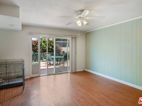 18631 Superior Street, Northridge CA 91324
