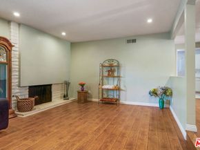18631 Superior Street, Northridge CA 91324