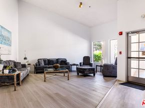 501 Palisades Drive 106, Pacific Palisades CA 90272