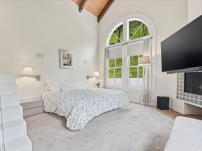 9856 Portola Drive, Beverly Hills CA 90210