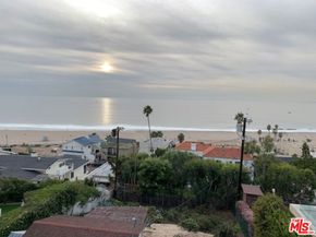 7325 Rindge Avenue, Playa Del Rey CA 90293