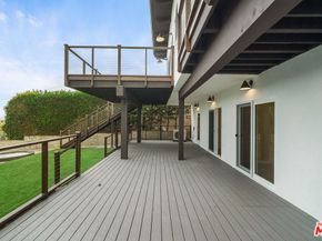 7325 Rindge Avenue, Playa Del Rey CA 90293