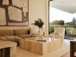 11507 Orum Road, Los Angeles CA 90049