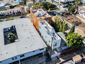 2452 Penmar Avenue, Venice CA 90291