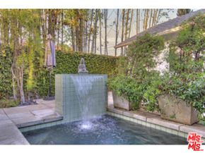2452 Penmar Avenue, Venice CA 90291