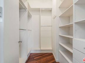2452 Penmar Avenue, Venice CA 90291