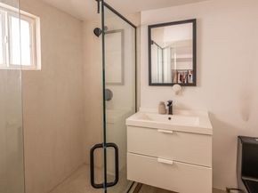 1715 S Kingsley Drive, Los Angeles CA 90006