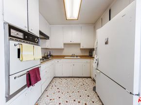 1522 S Centinela Avenue 210, Los Angeles CA 90025