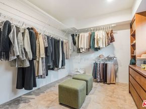 18145 Kingsport Drive, Malibu CA 90265