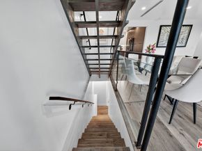 8960 Crescent Drive, Los Angeles CA 90046