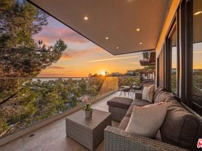 8960 Crescent Drive, Los Angeles CA 90046