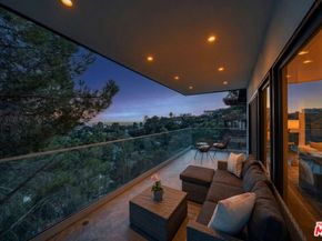 8960 Crescent Drive, Los Angeles CA 90046