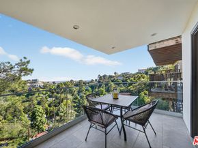 8960 Crescent Drive, Los Angeles CA 90046