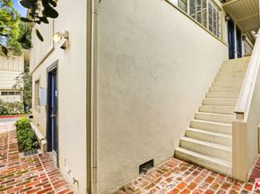 11901 W Sunset Boulevard 219, Los Angeles CA 90049