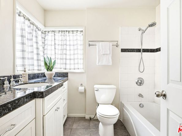 11901 W Sunset Boulevard 219, Los Angeles CA 90049