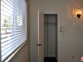 1816 S La Brea Avenue, Los Angeles CA 90019