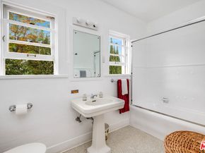 324 S Rimpau Boulevard, Los Angeles CA 90020