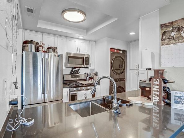 3049 Golden Oak Way, Spring Valley CA 91978