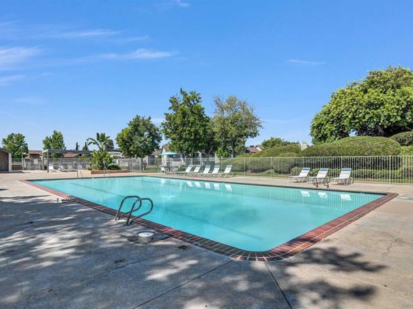 3049 Golden Oak Way, Spring Valley CA 91978