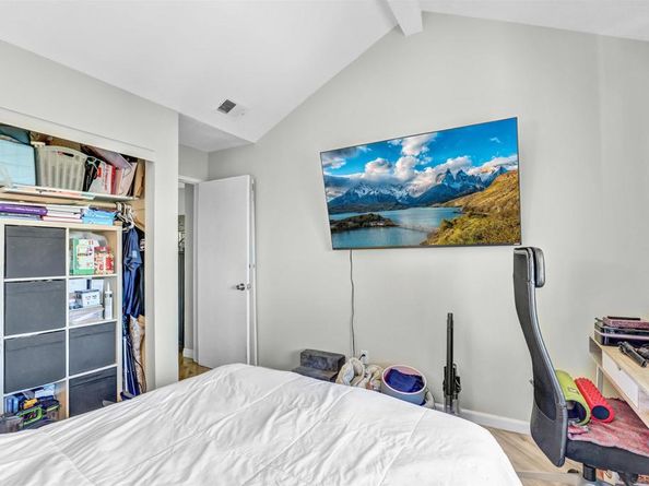 3049 Golden Oak Way, Spring Valley CA 91978