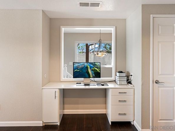 701 Fino Glen, Escondido CA 92025