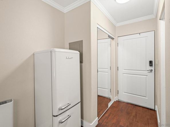 1021 Scott St 103, San Diego CA 92106