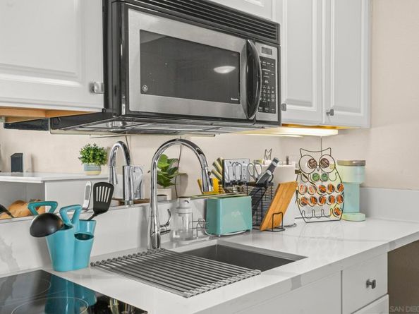 1021 Scott St 103, San Diego CA 92106